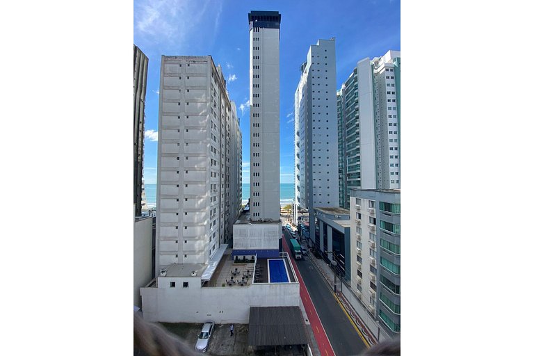 Apartamento Familiar Balneário Camboriú quadra mar