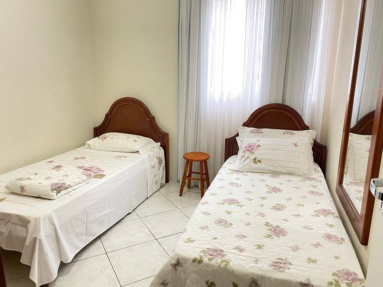 Apartamento Familiar Balneário Camboriú quadra mar