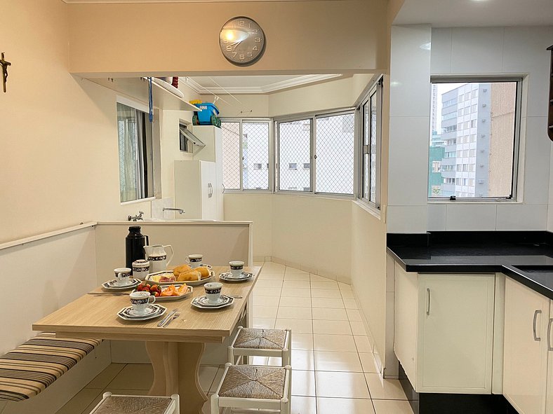 Apartamento Familiar Balneário Camboriú quadra mar