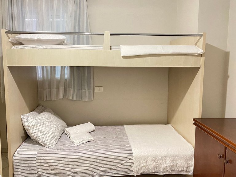 Apartamento Familiar Balneário Camboriú quadra mar